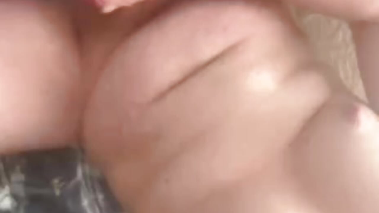 spuuzst bigggggwer then your - video oleh Kamsooon
