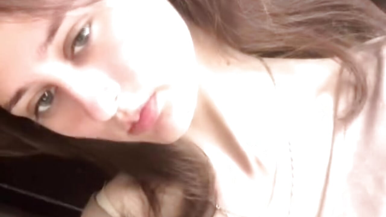 Me - فيديو من MercySoeder موديل الكام