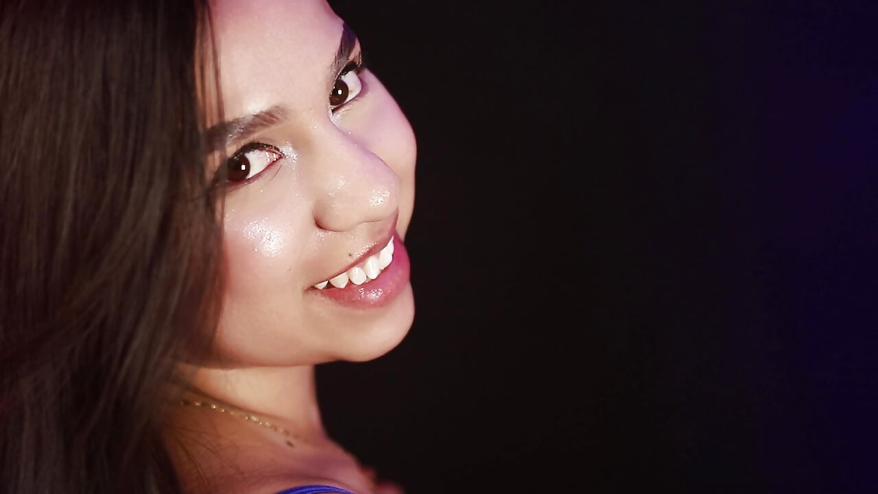 Know me– Dulcerouss__ kameramodell videója