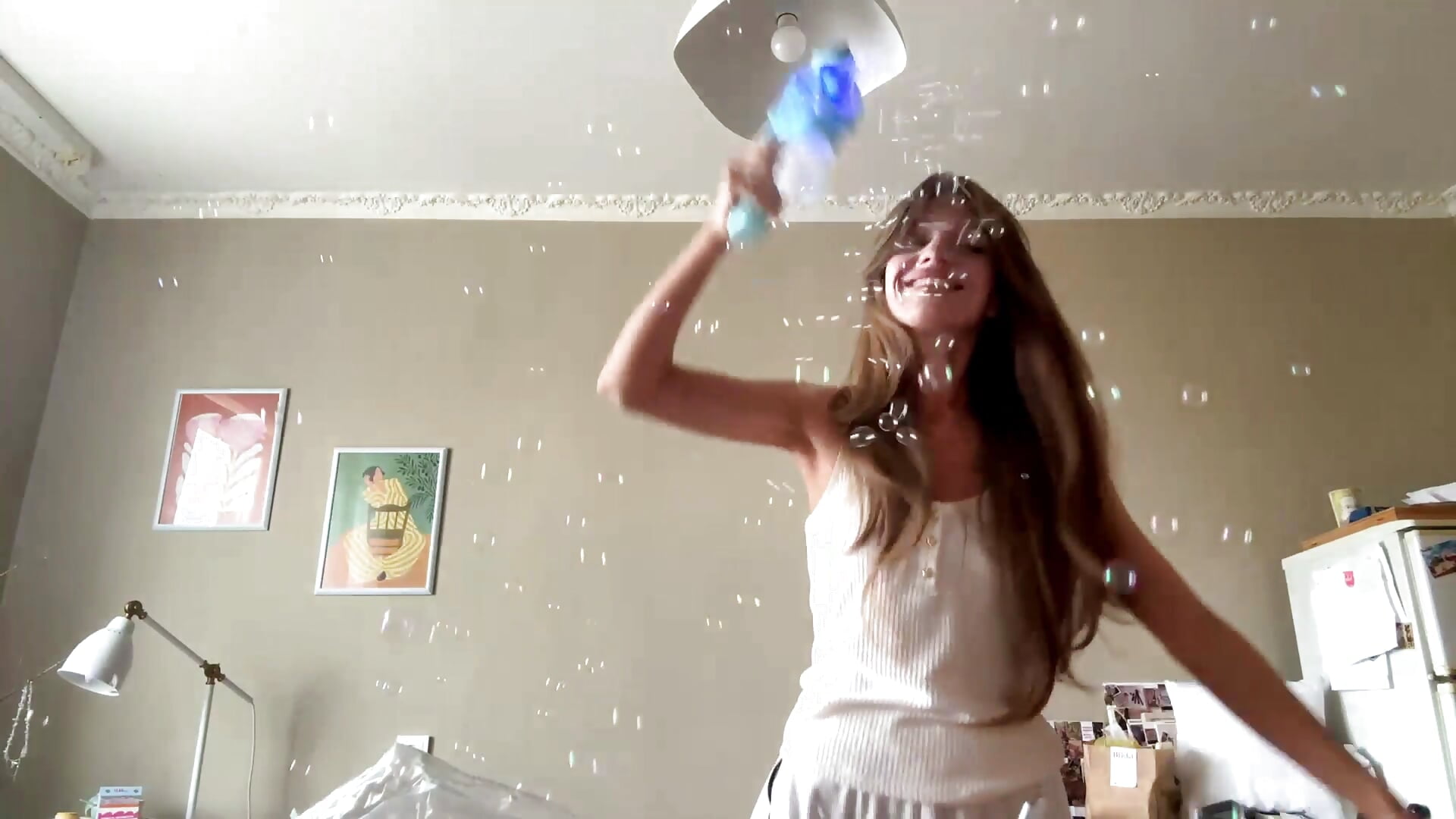 💫bubbles💫 - TrishIsaac adlı kamera modelinin videosu