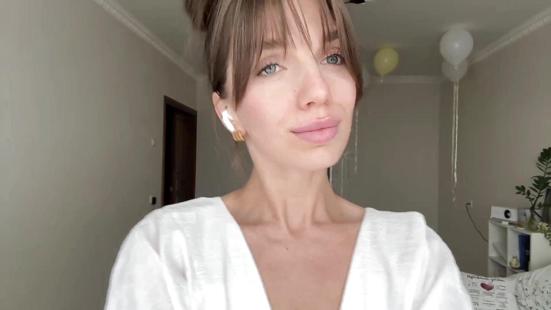 my eyse for you👀 - clip cu TrishIsaac model videochat