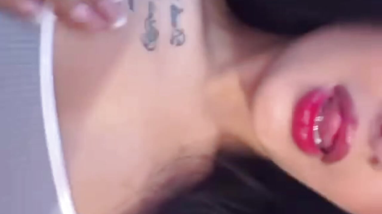 ONLINE NOW BBY