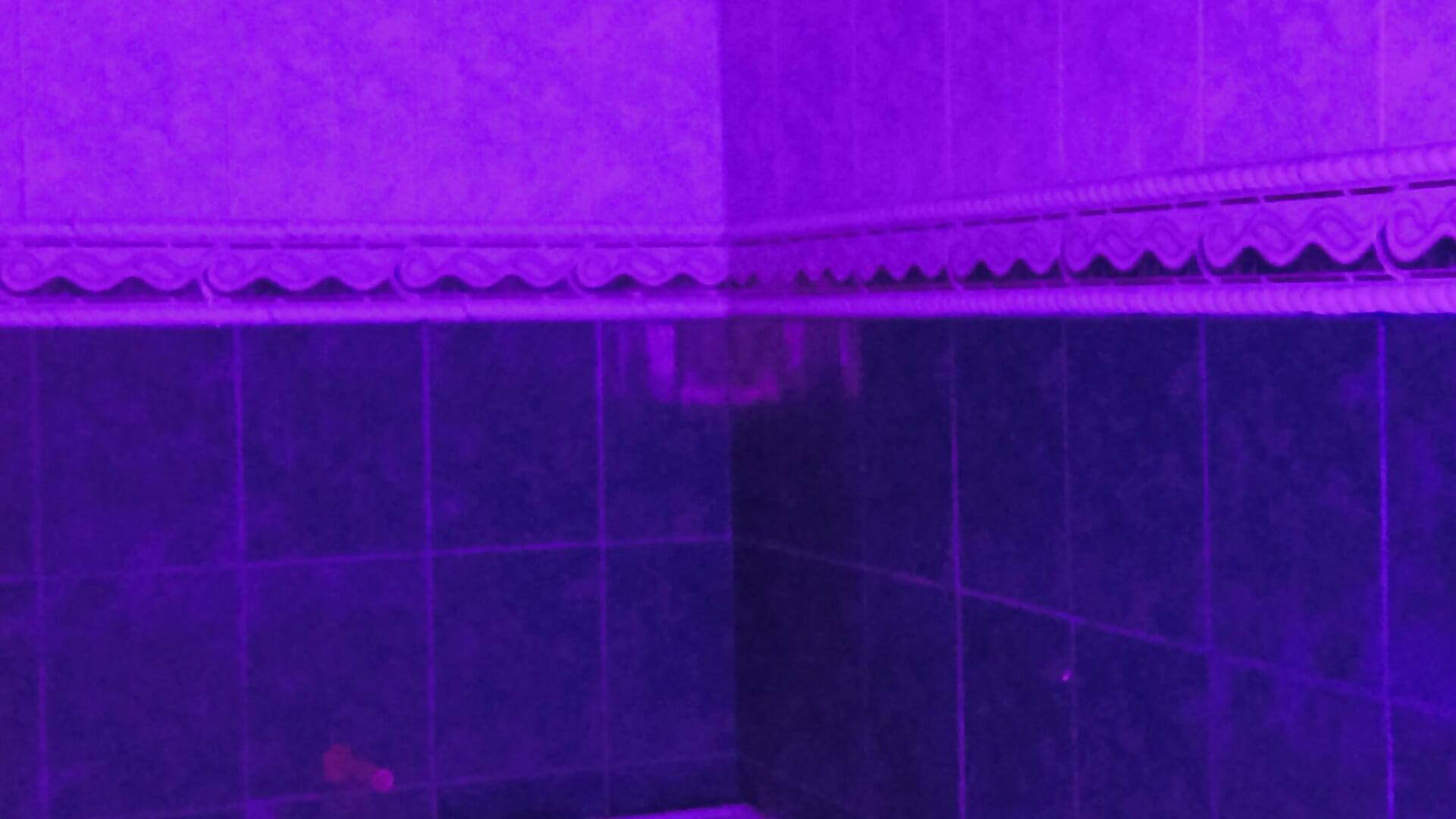 Taking a shower 💦🫦 After the show 💋🌹😈