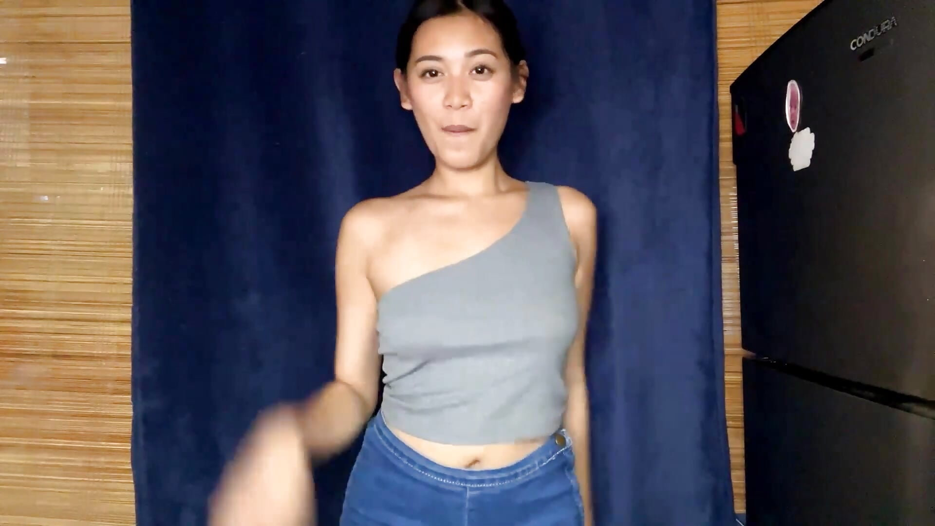 dancingg - video by ShaunnaMaglori cam model