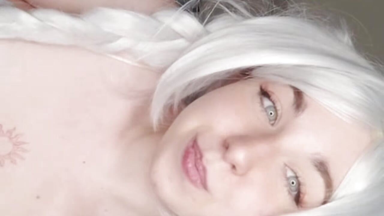 Friren loves you all! - video by AlexxisSkky cam model