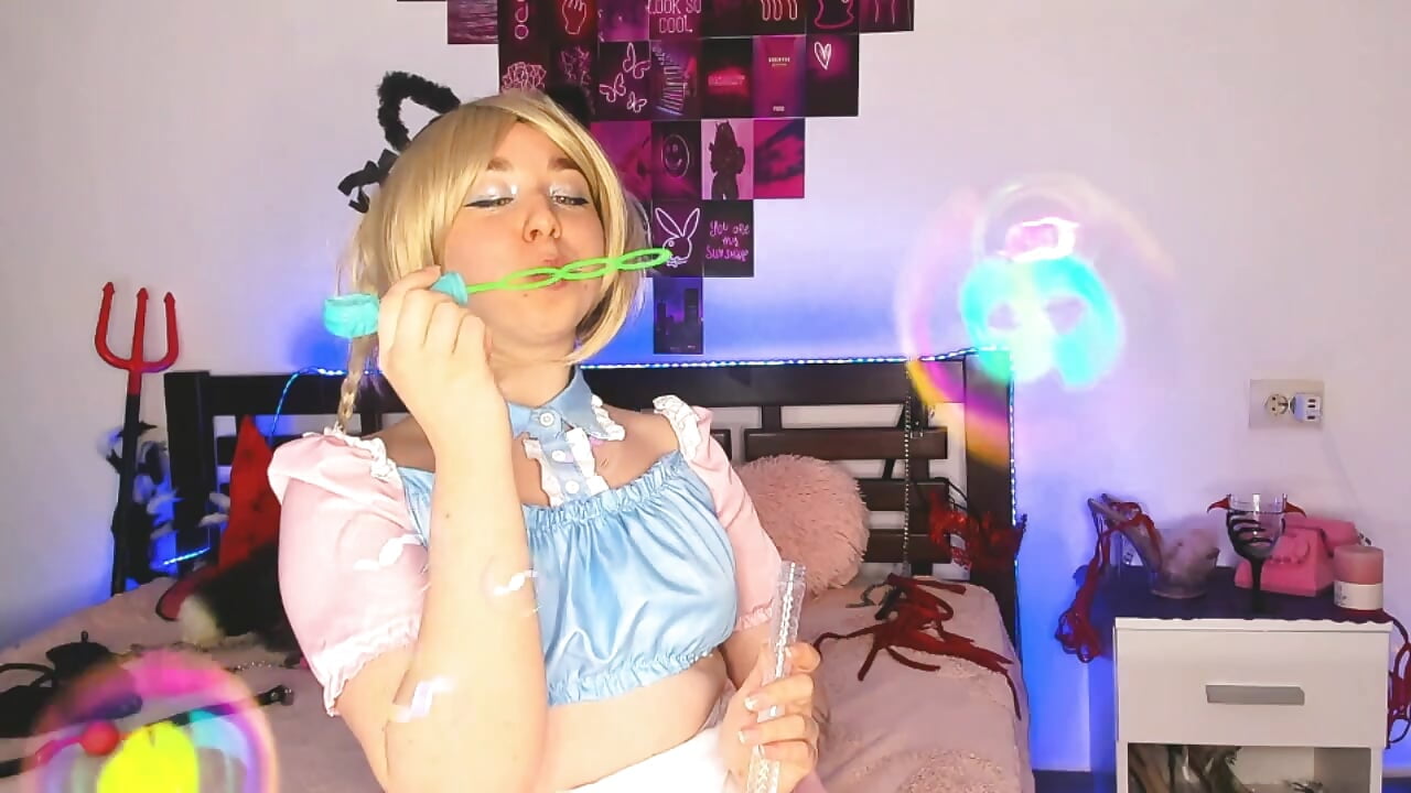😍🎗🎀 - video by AlexxisSkky cam model
