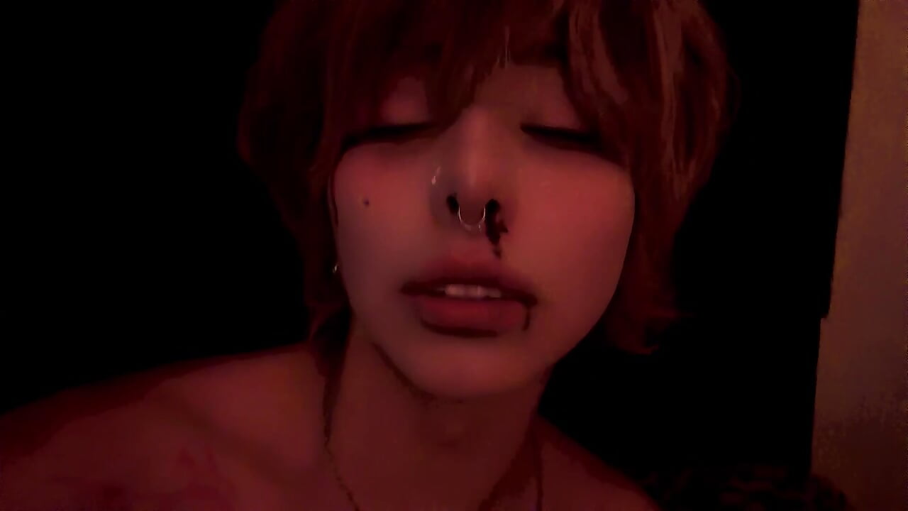 ❤️ - video by Aronn_44 cam model