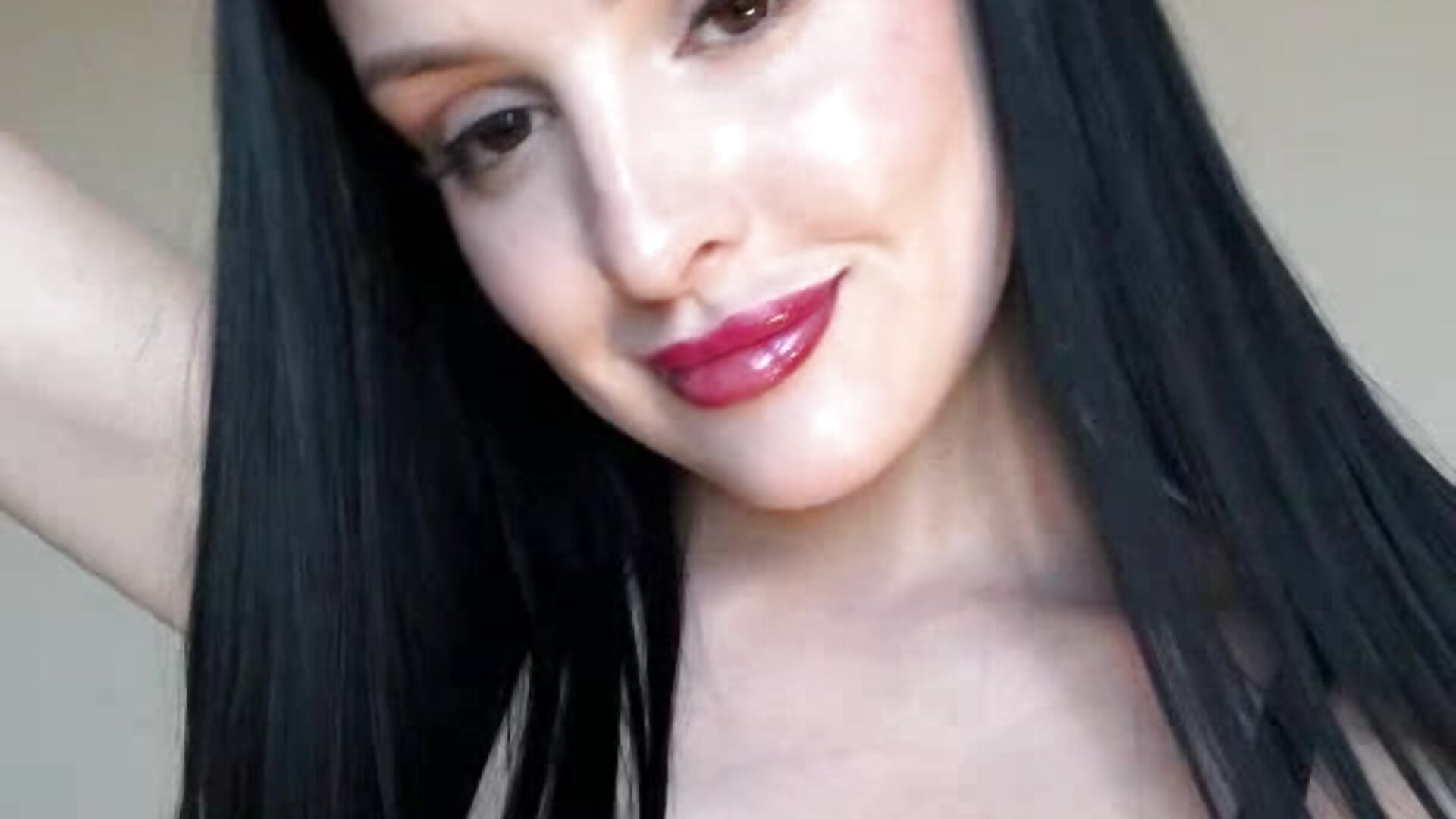 I flashed my boobs for you - video by Evaryn cam model