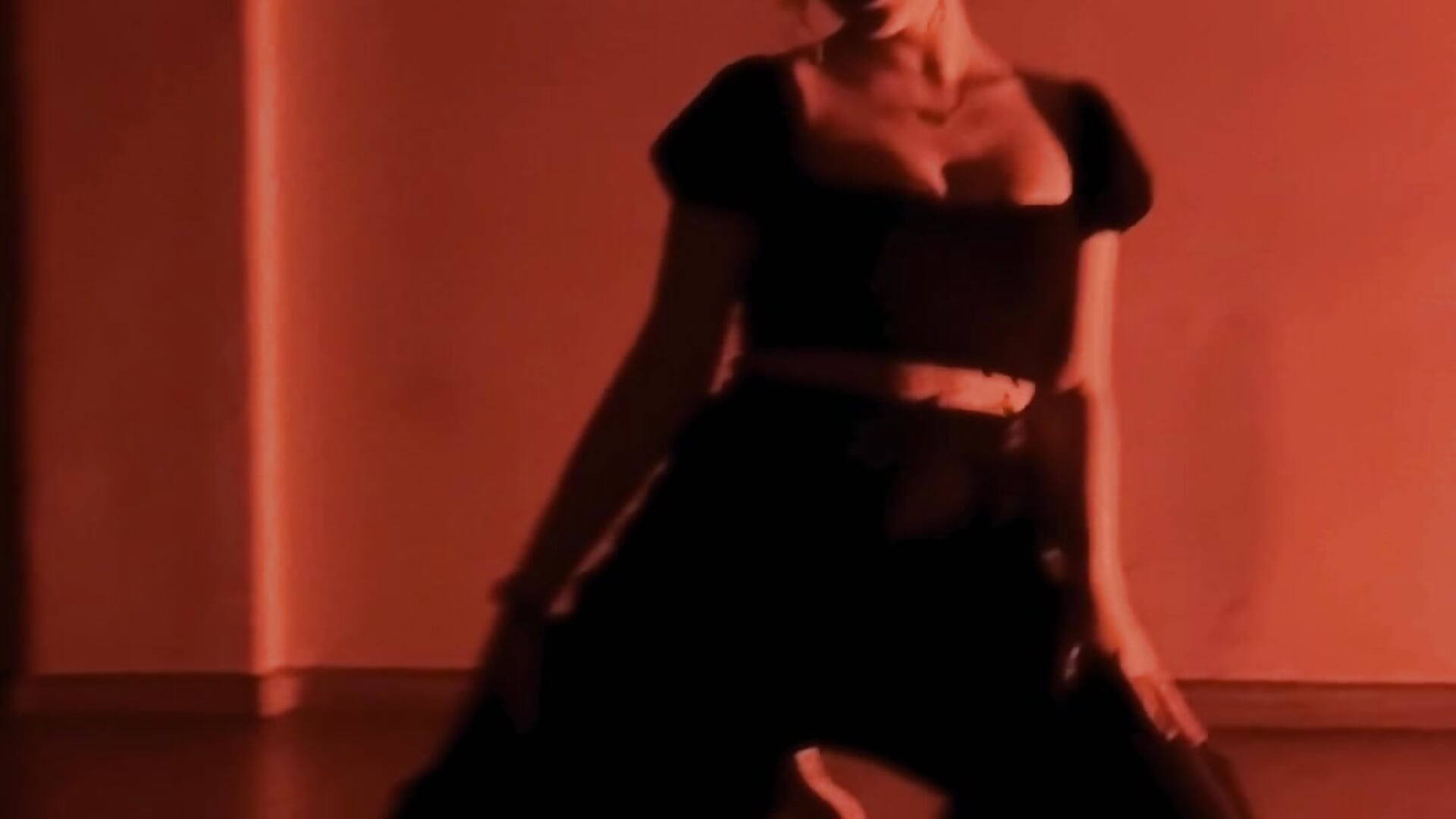 Kitty’s dance 🐈‍⬛ – video af Ava_Loone cam-model