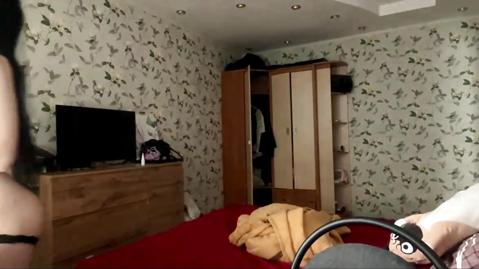 hot naked striptease from me – video af CanarySol cam-model