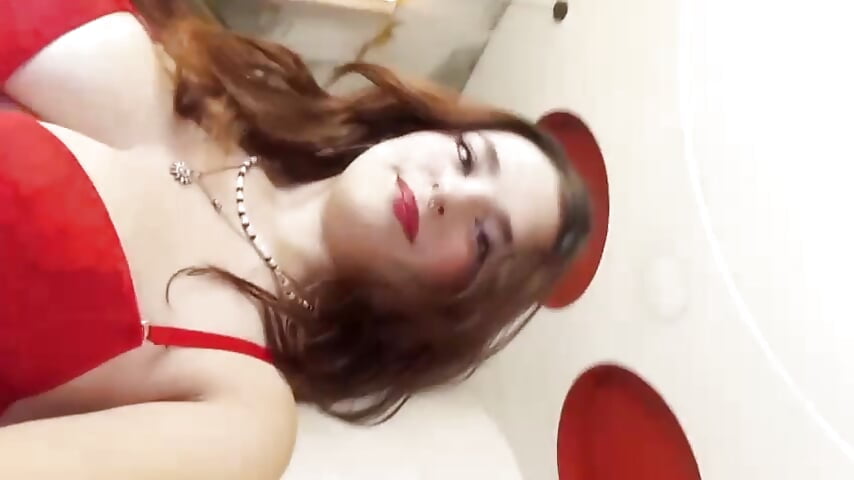 🫦 - video di sweet_sky_tf modella di cam