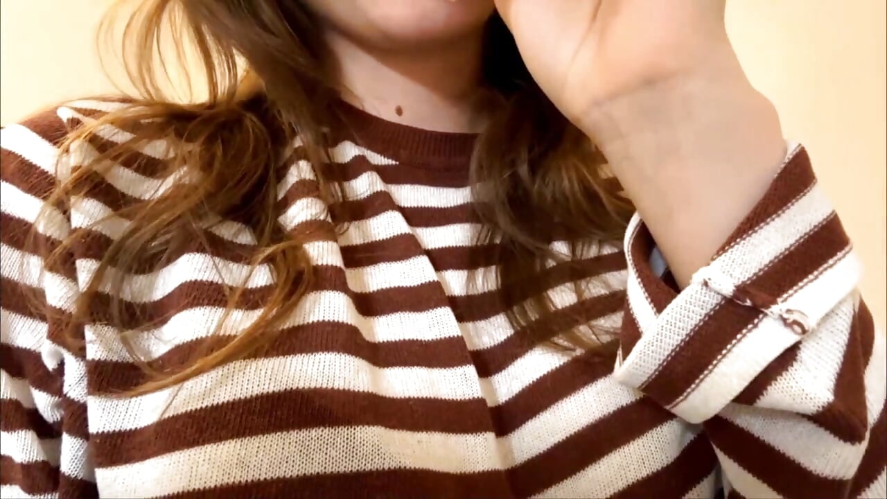 hot boobs play – video od webkamerové modelky ActaedCottage