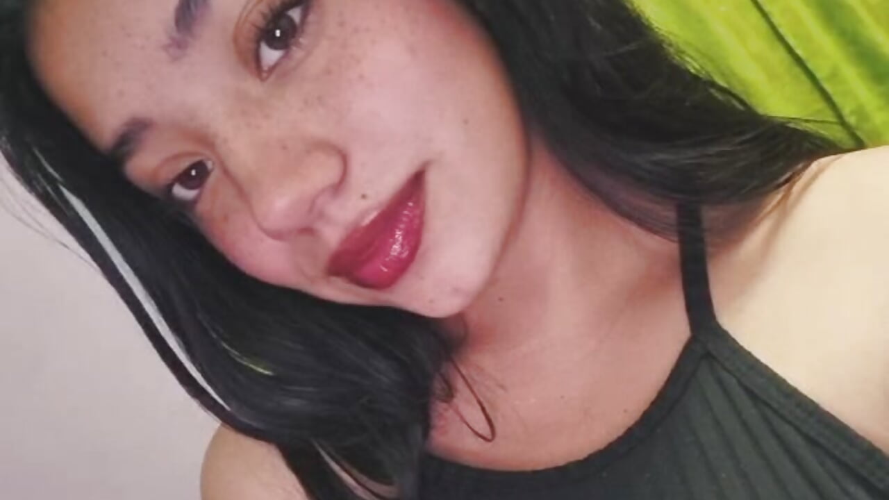 my beautiful face - video by Zaira_bonny cam model