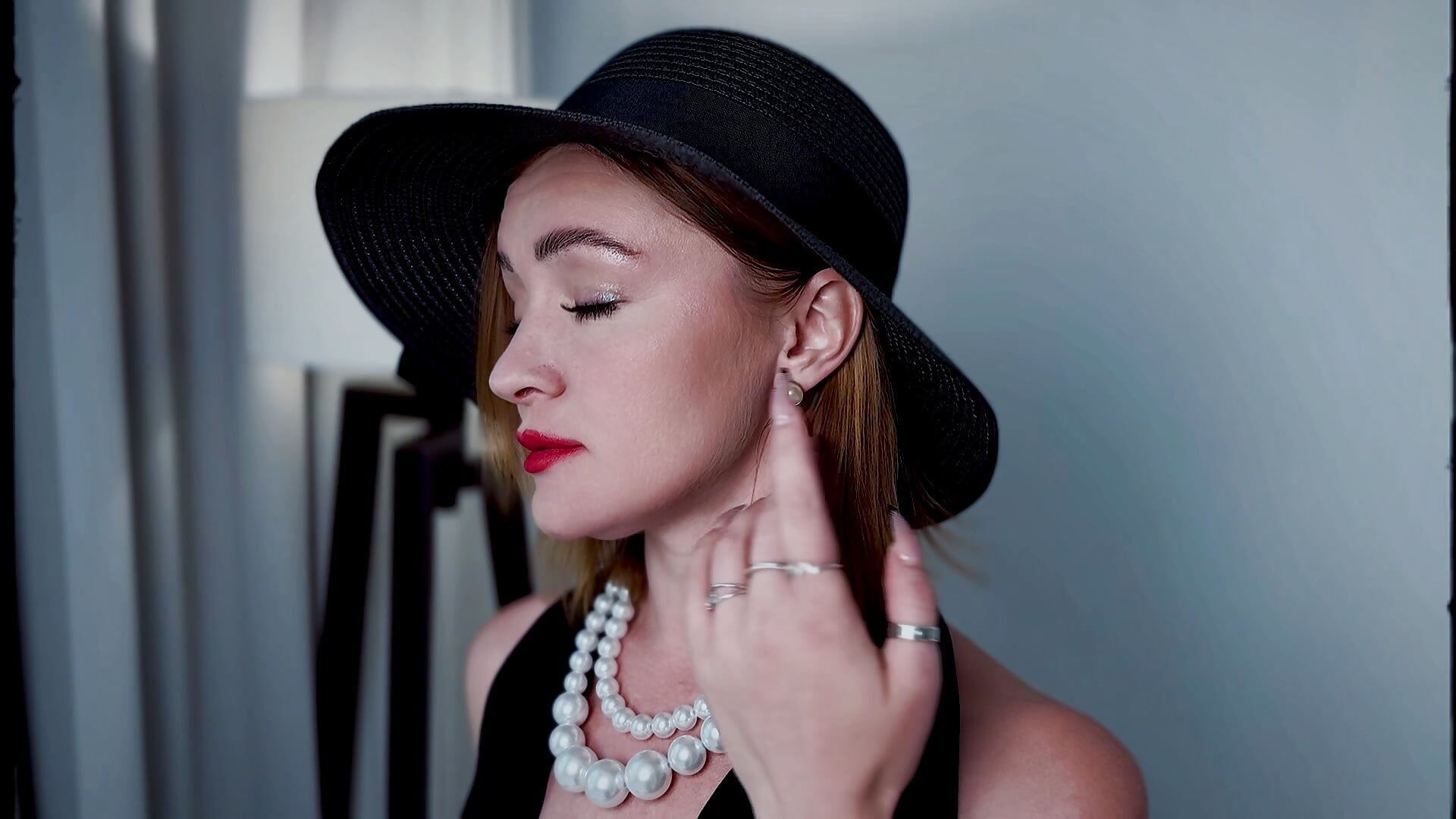 Shall we listen to jazz? - clip cu GoldenGoddess- model videochat