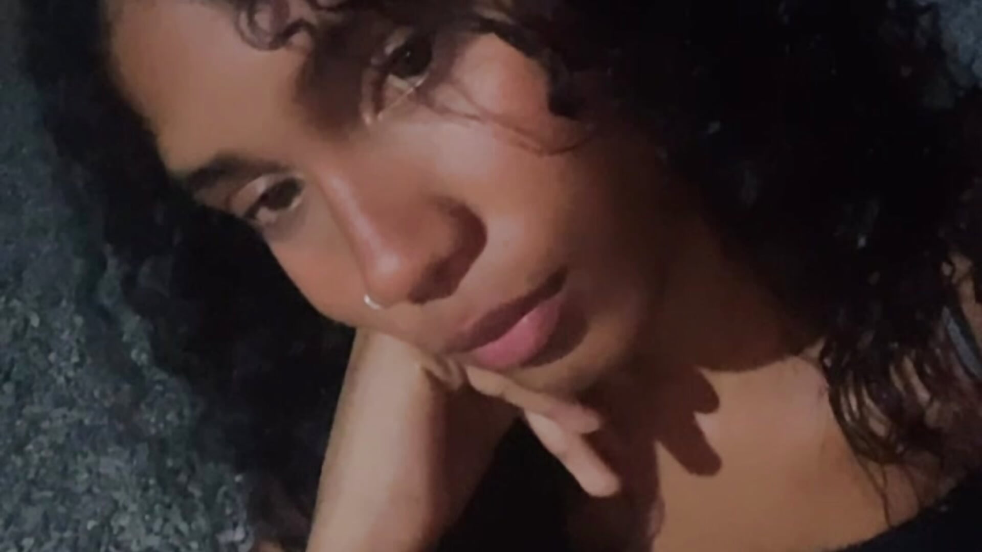 Love you ❤️❤️ – video od webkamerové modelky SkarlySecrets