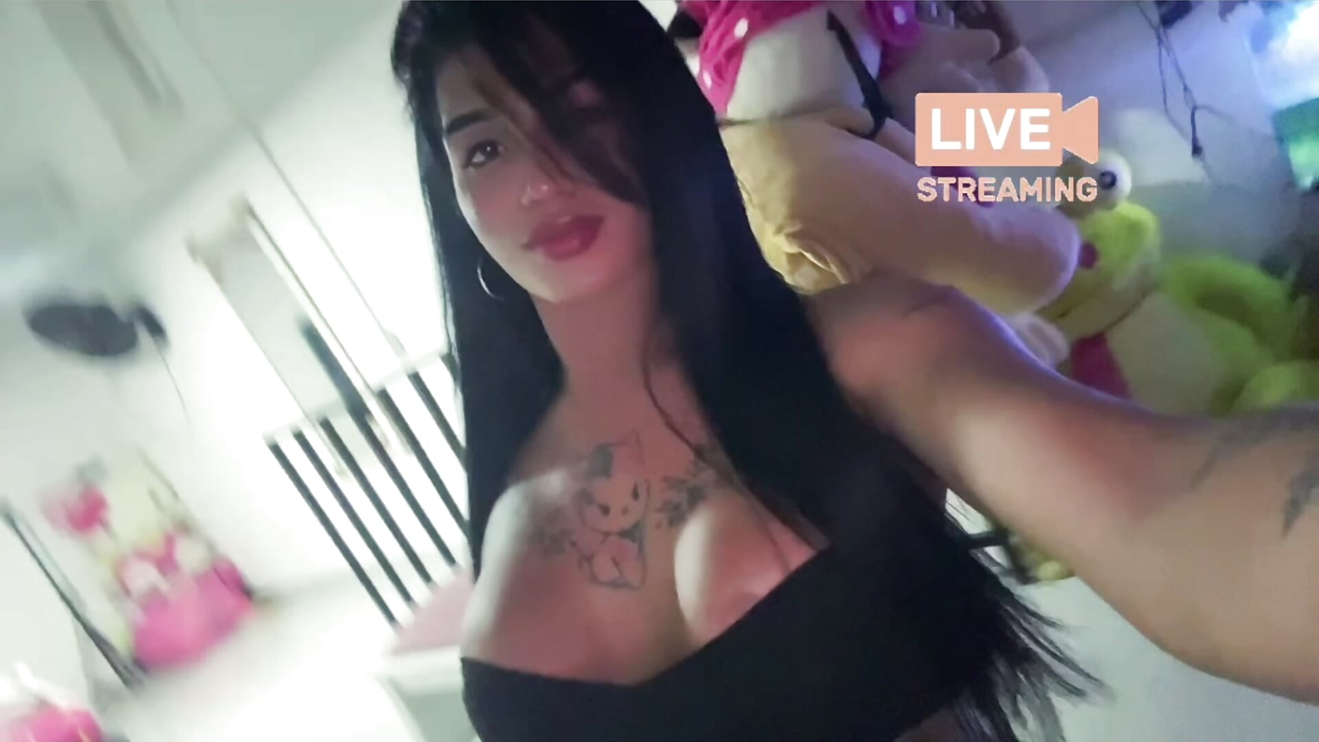 Gaby - Lukyanova-Gabriela adlı kamera modelinin videosu