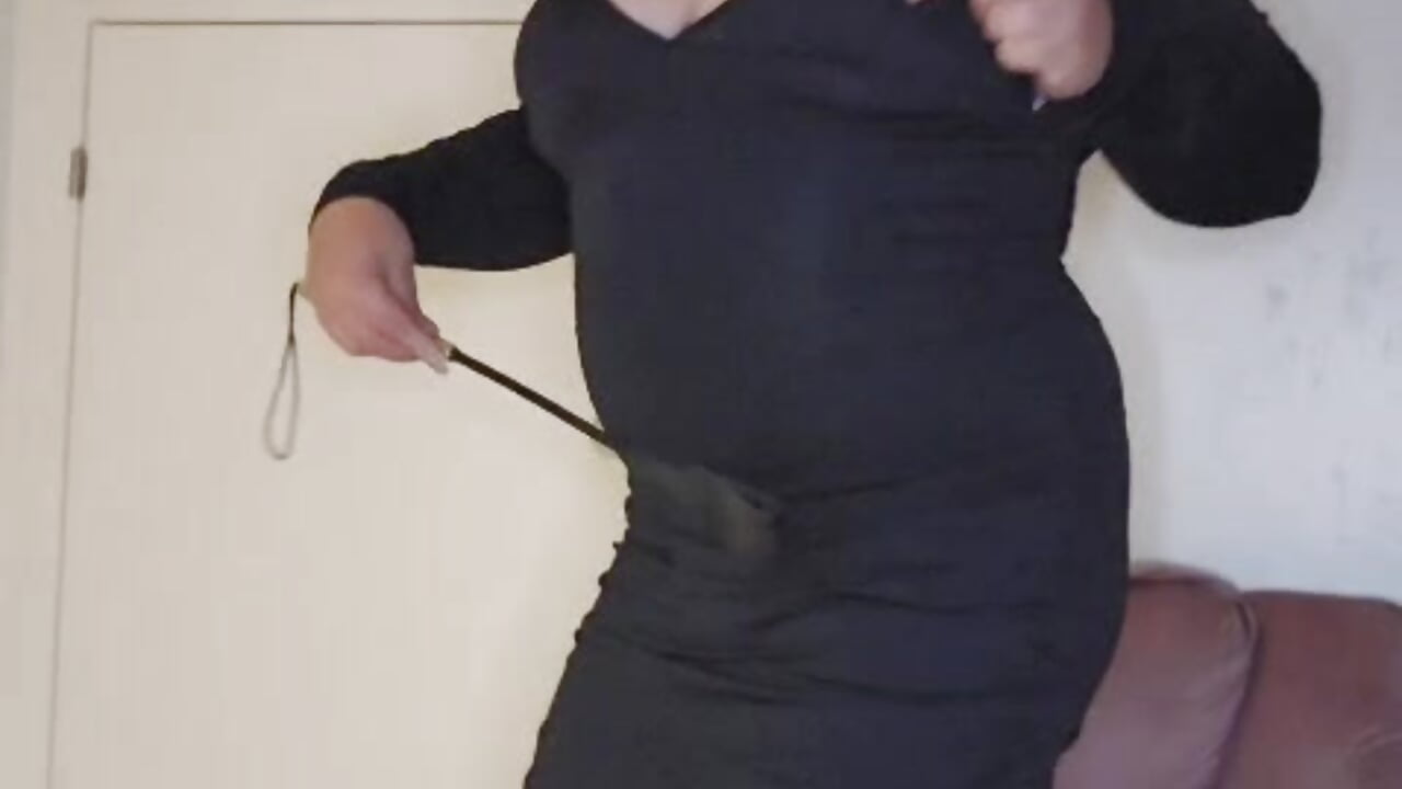 ​„Kontrolle ist kein Angebot – sie ist meine Anforderung.“ ​Du suchst nach klarer Führung? - video by PEGGY_S cam model