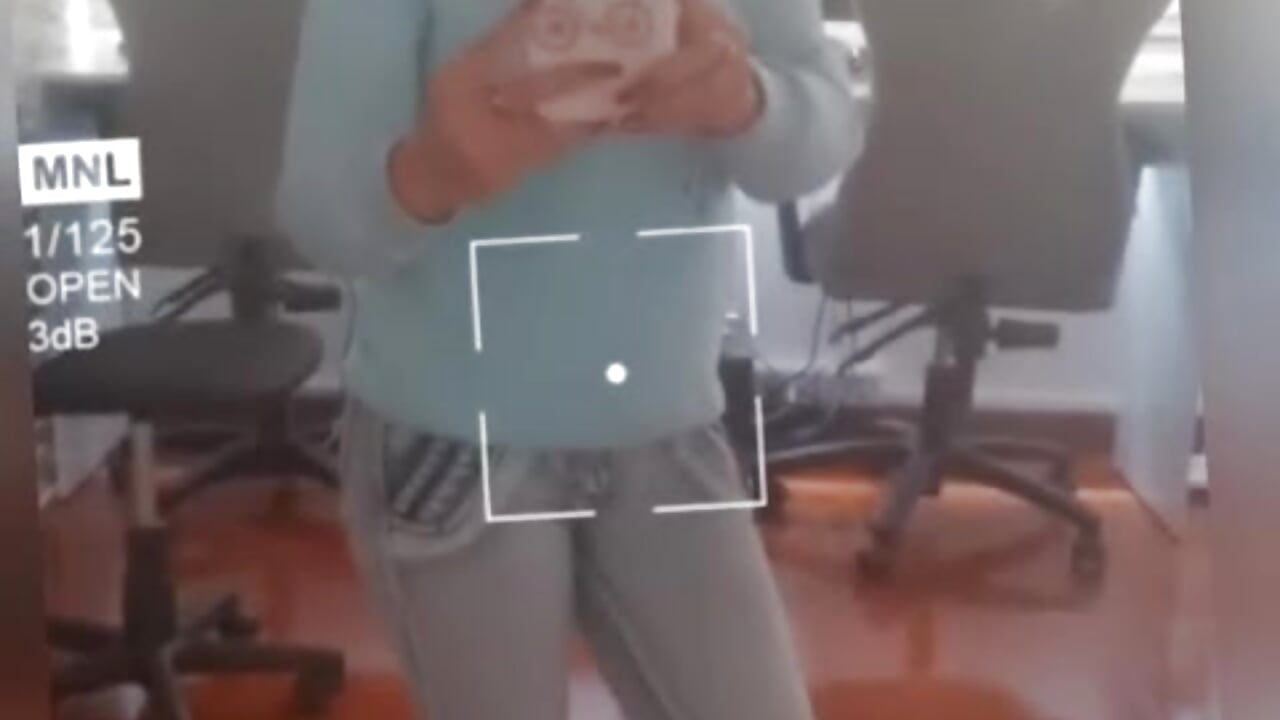 WhatsApp Video 2026-05-04 at 12,00,59 PM – video modela na kameri kathaardiente