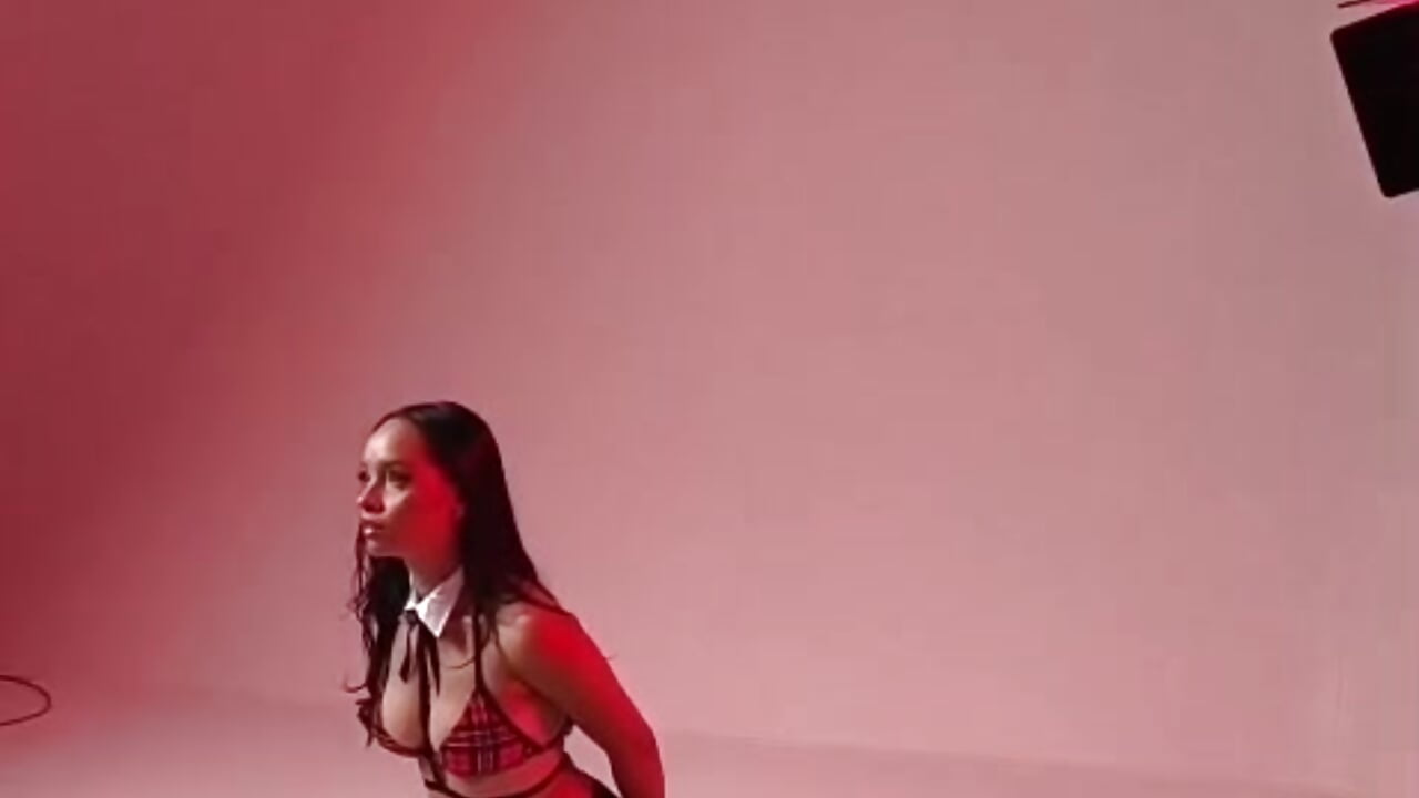 ART - video by Selene-Diior cam model