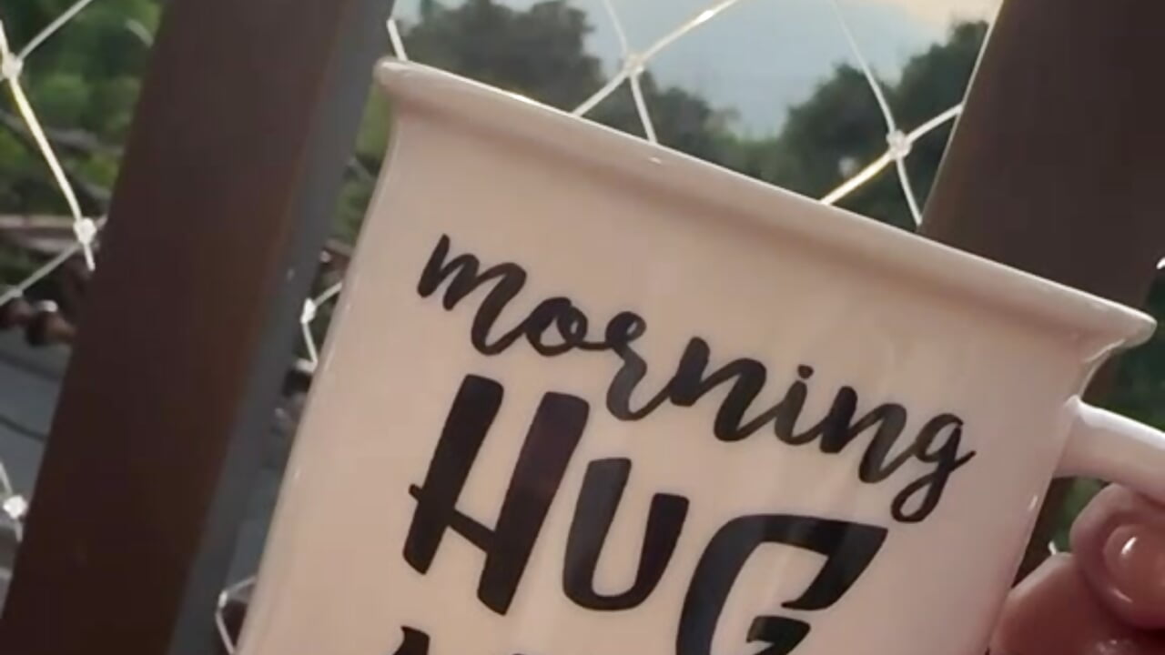 Morning coffee – video af GinaSalanne cam-model