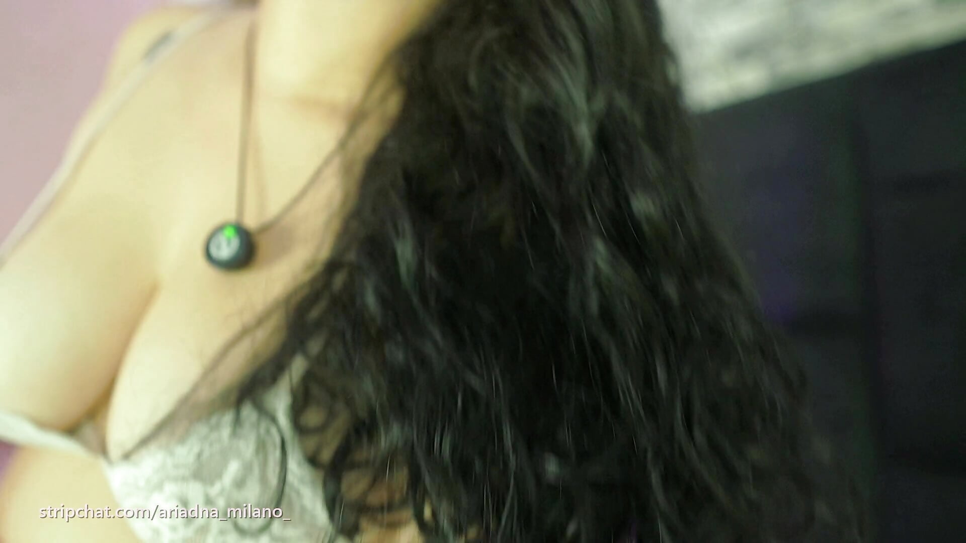 Luscious Secrets Await You 😘 – video od webkamerové modelky ariadna_milano_