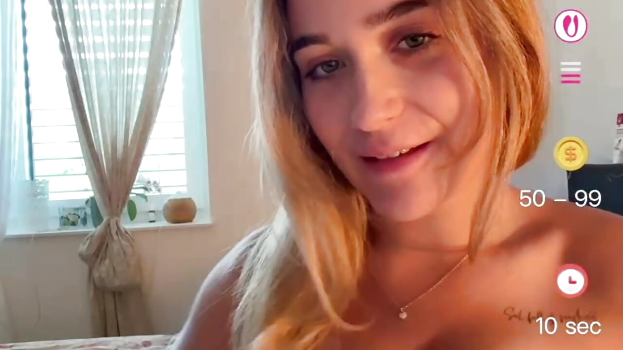 Pussy Closeup + Doggy🐱👅