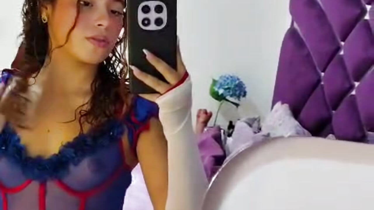 Happy halloween - video by Ateneahtx cam model