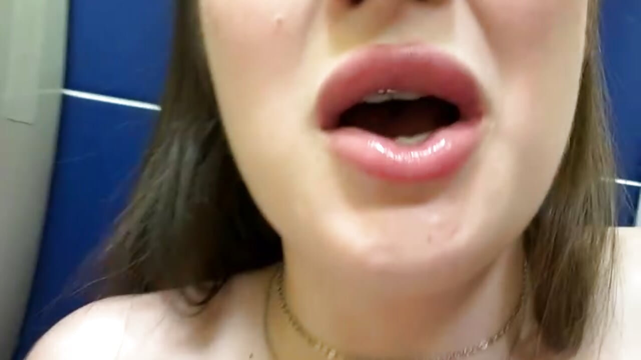 THEY TRY TO STRETCH MELL’S MOUTH
