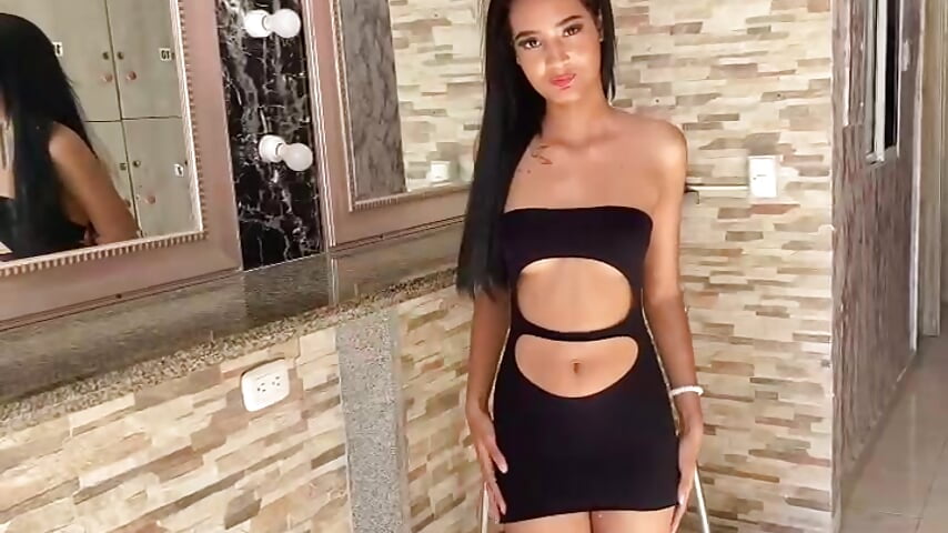 I'm back—let me know how much you missed me 🫢✨ - video by ShyElenaX cam model