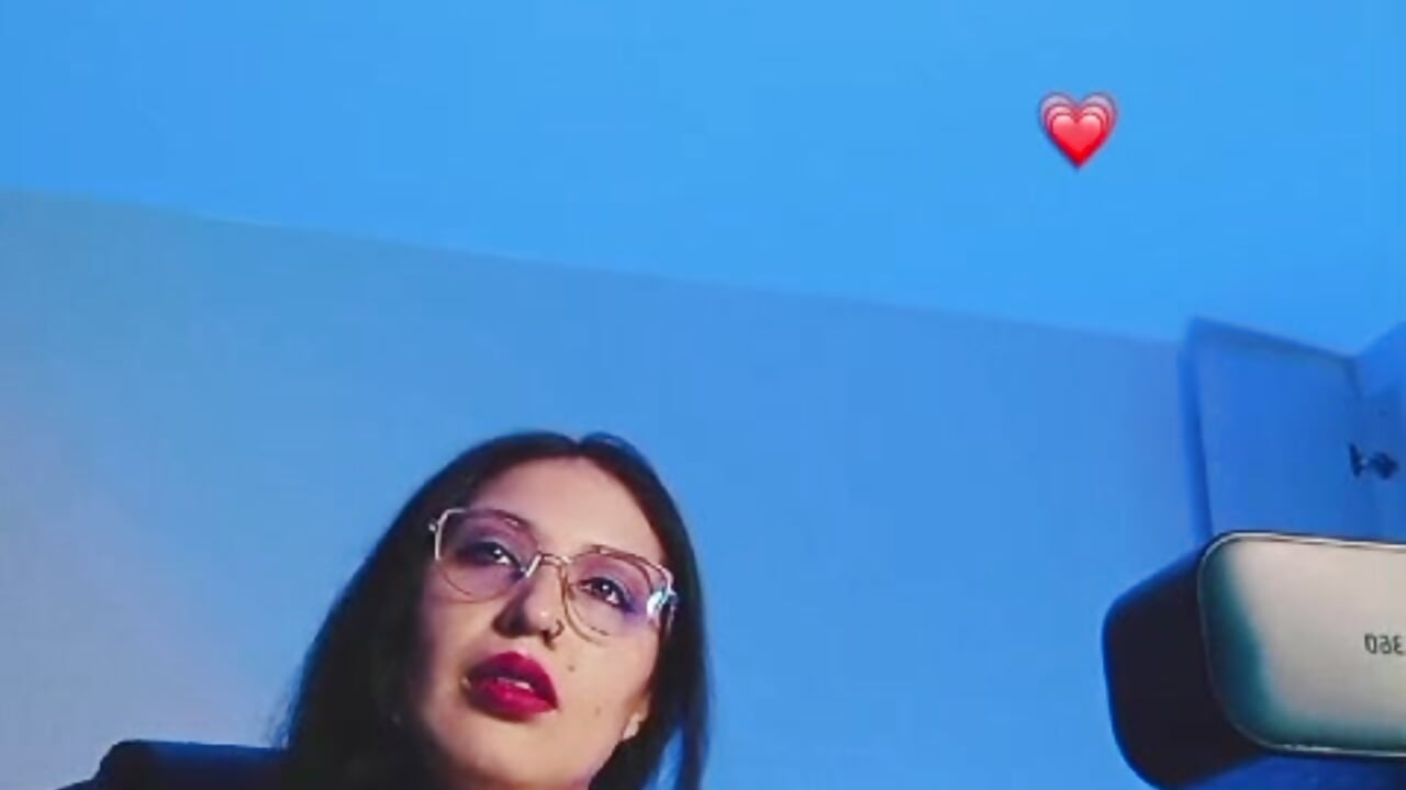 Hello 💋 - Vídeo de Madisson_Adams, modelo de vídeos
