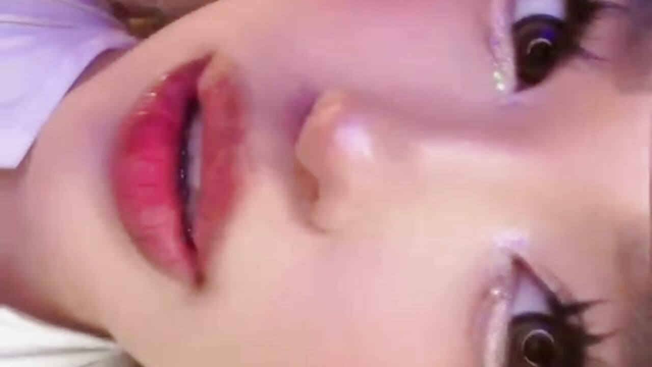 doll out of the box 🎀🍒 — filmik Mk_ultraa, modela(-lki) na kamerkach
