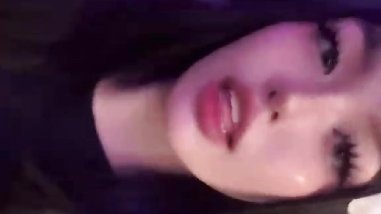 peak and bye - video by Mk_ultraa cam model