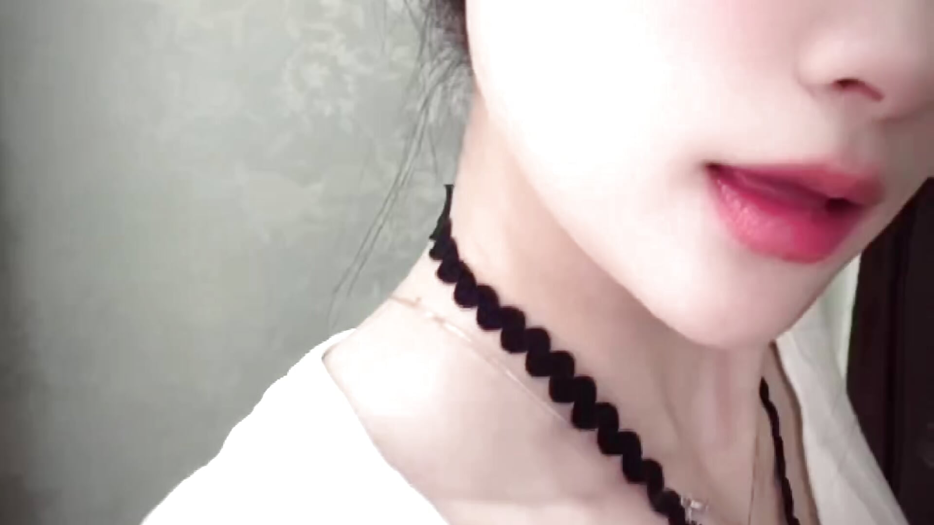 点头yes摇头no气质的女人说hello - Tili_Lucky kullanıcısının videosu