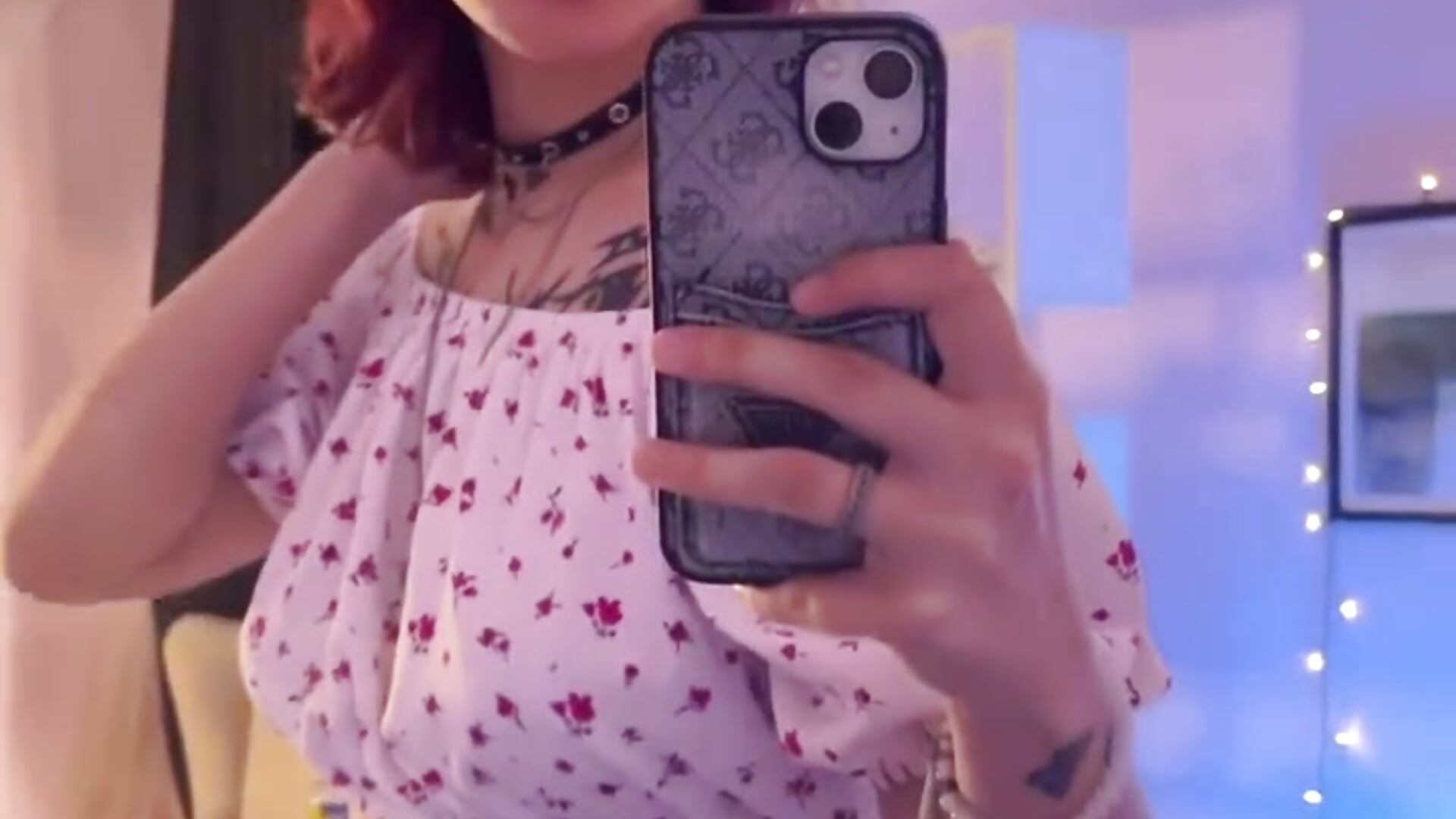 Love u!💗 – video modela na kameri Cruela_Bena