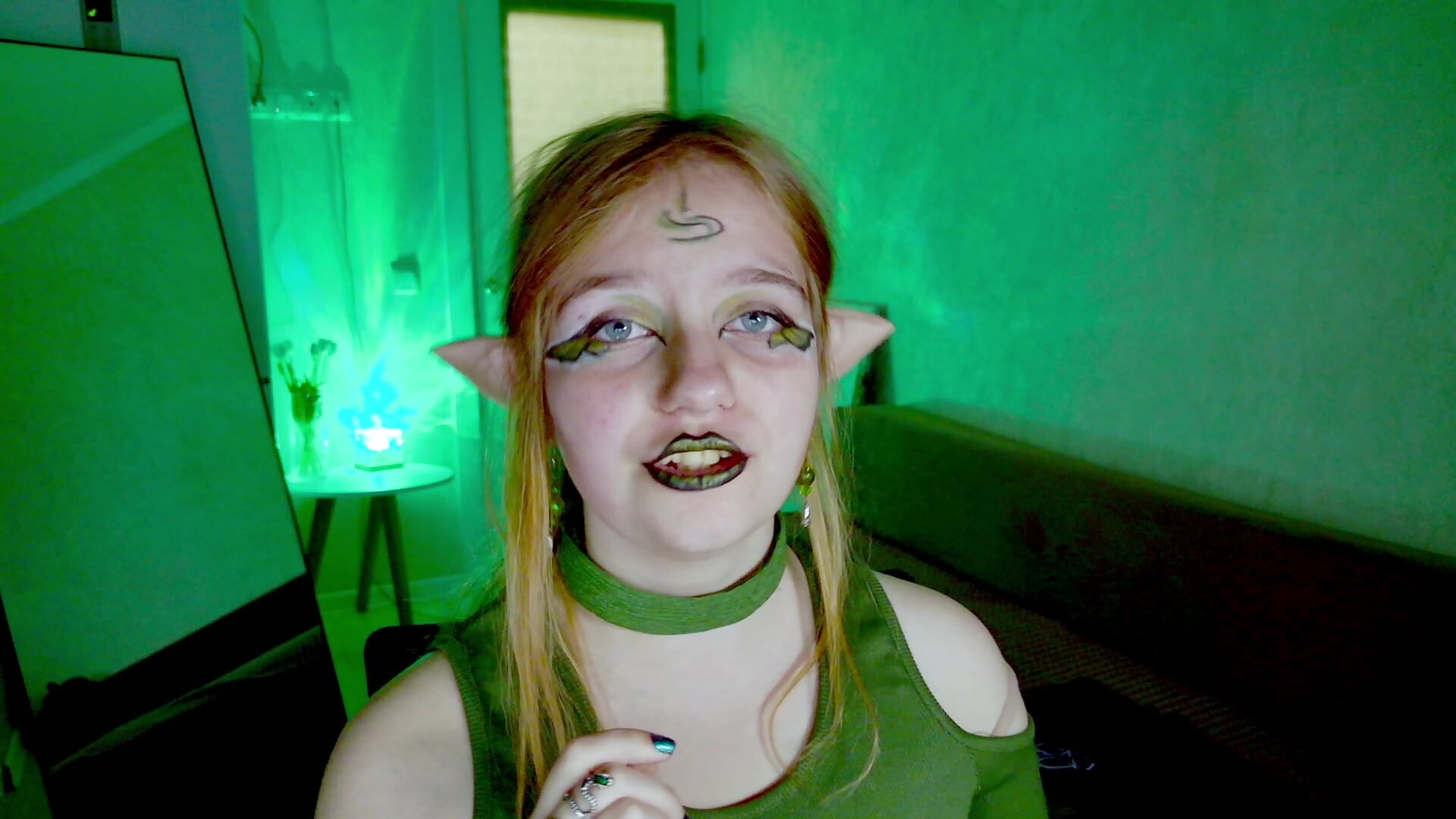 The Forest Elf - Vídeo de Luna404, modelo de vídeos