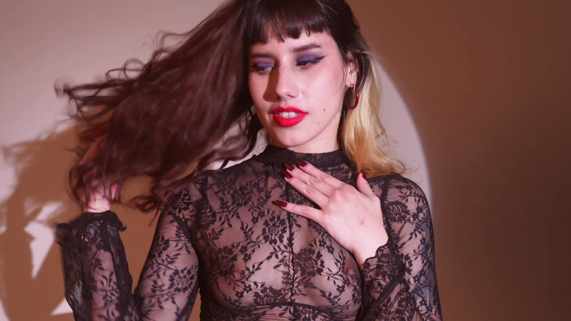 🖤 - video by AmbarDupont_ cam model
