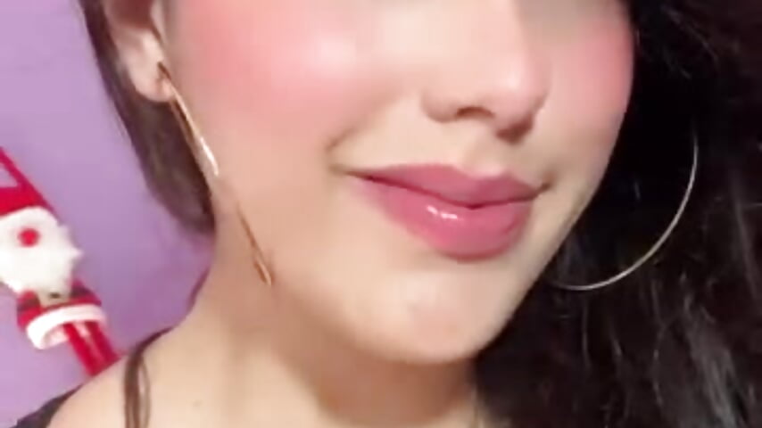 Smile for u 🤭😬 - video oleh model kamera my__aleja