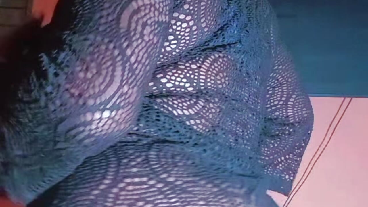 Come let me show u how it's done－カメラキャストのThickfaithの動画