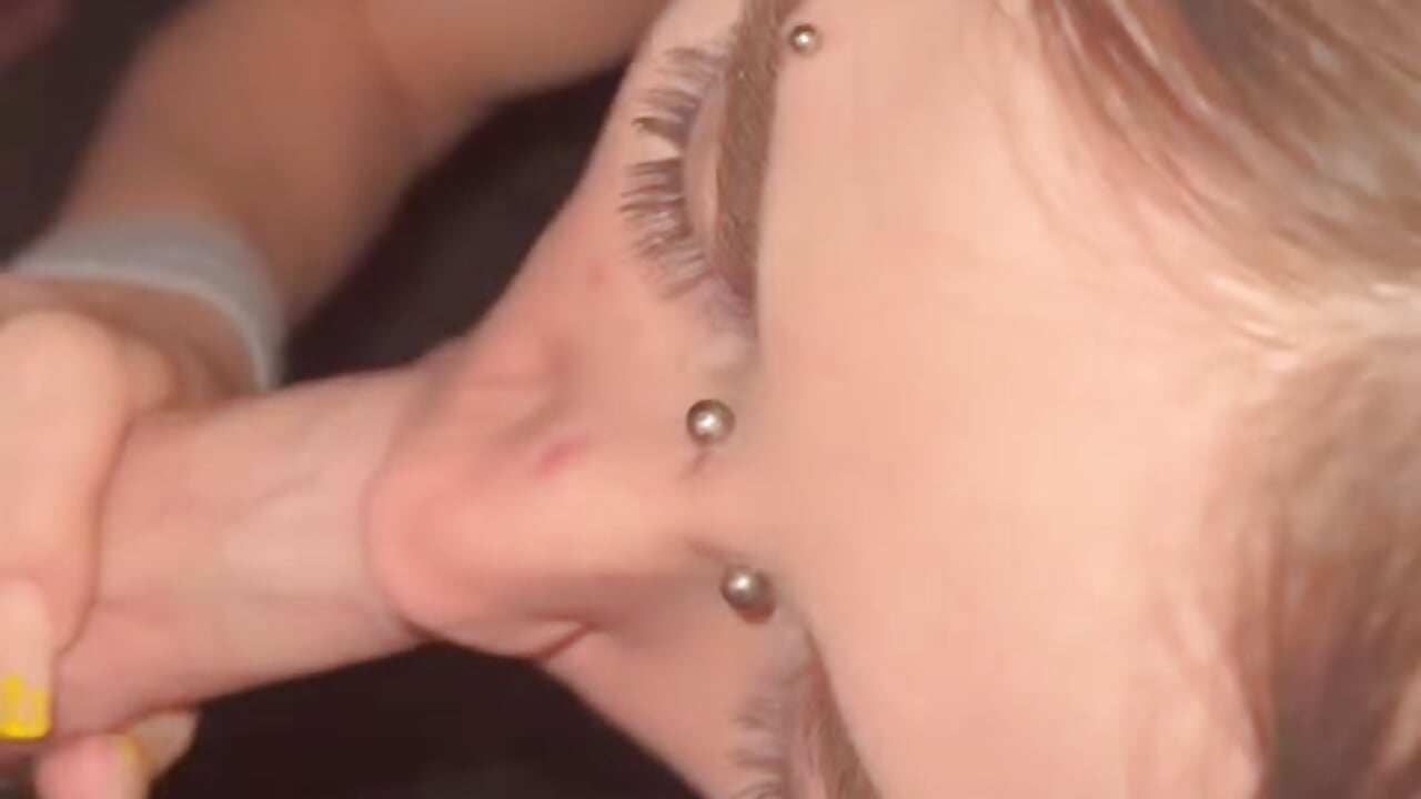 I love tickling my tonsils with his cock