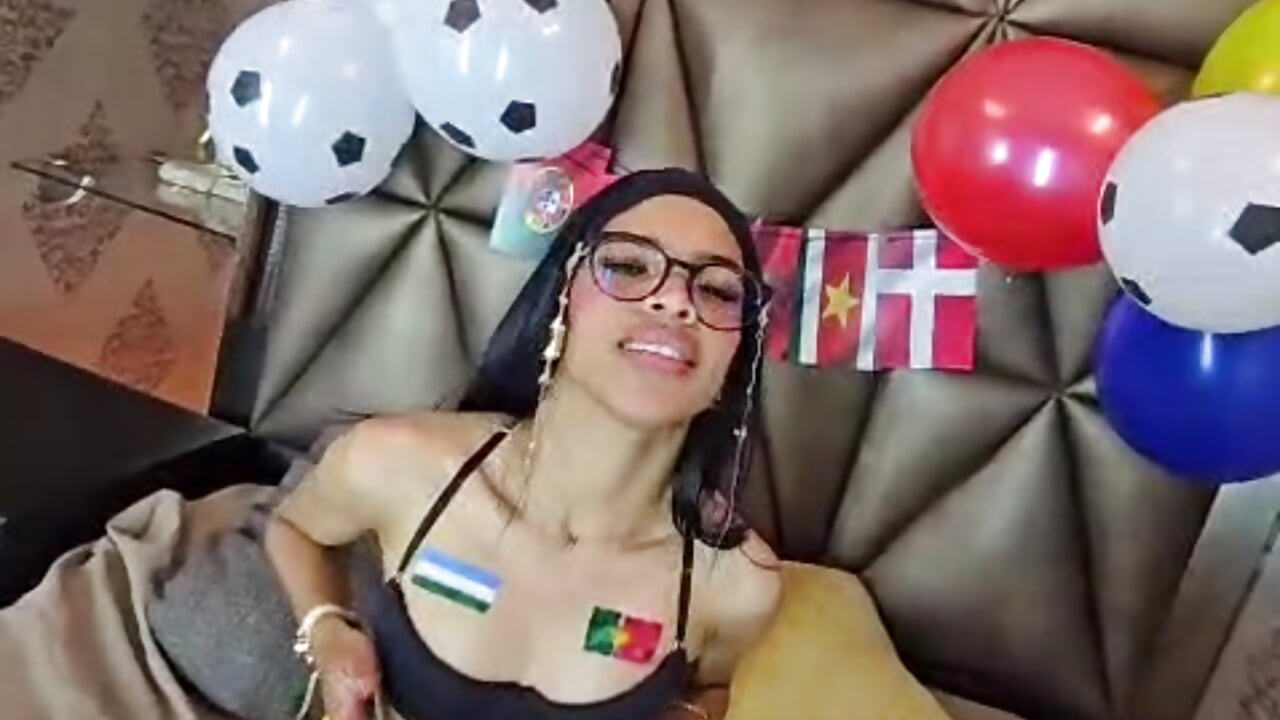⚽ Support your favorite team and support me too 💕🏆 – video af Violett_Carter cam-model