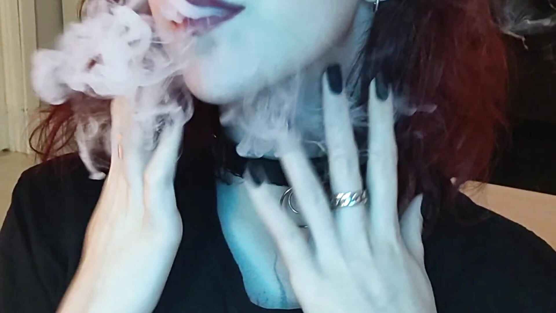 flirting in smoke - video by LexiBellee cam model