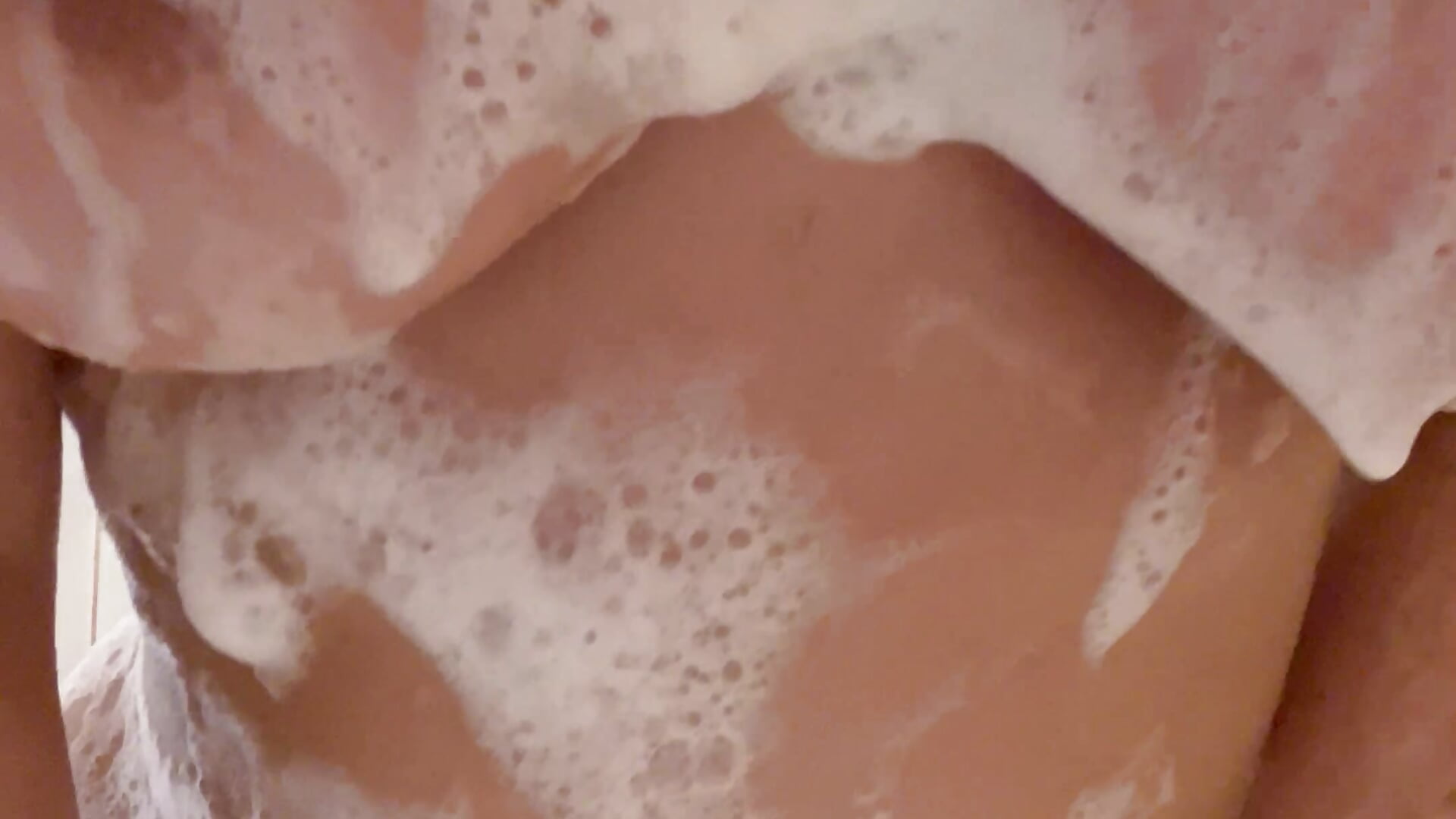Naughty in 🛀1️⃣