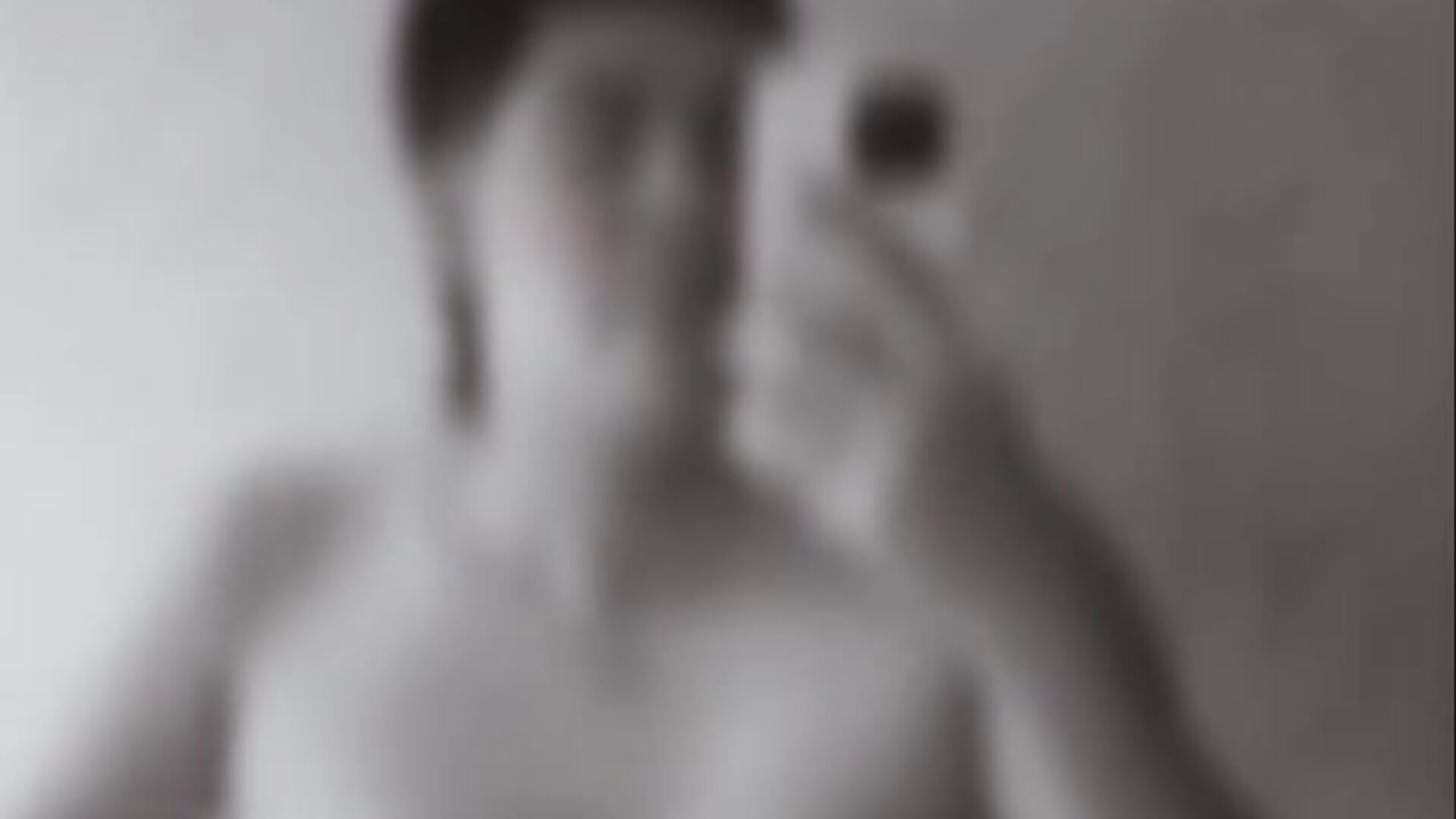 I know you want to see much lower😝 – video od webkamerové modelky its-hellofmike