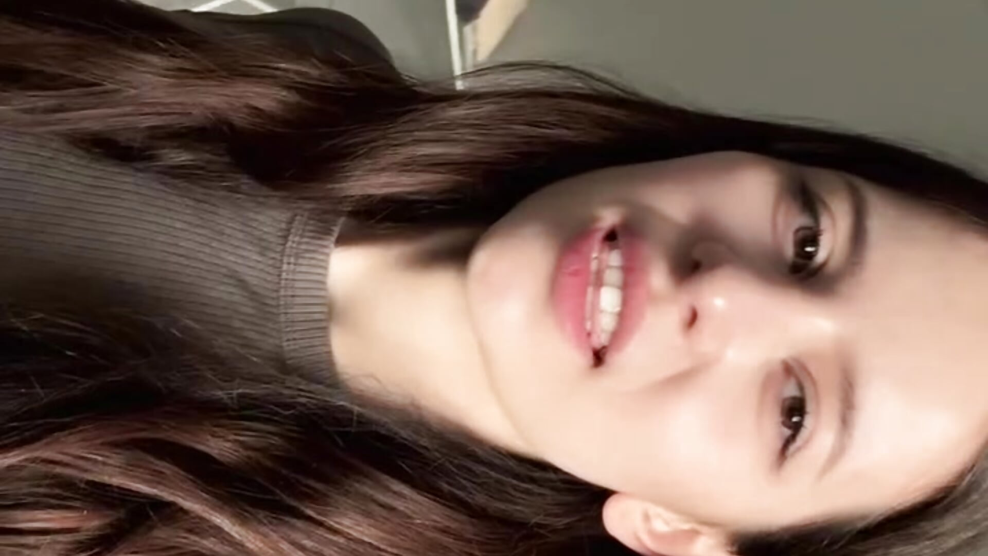Spend a Moment With Me 🤍 - vidéo du modèle de showcams FlorancePistilli