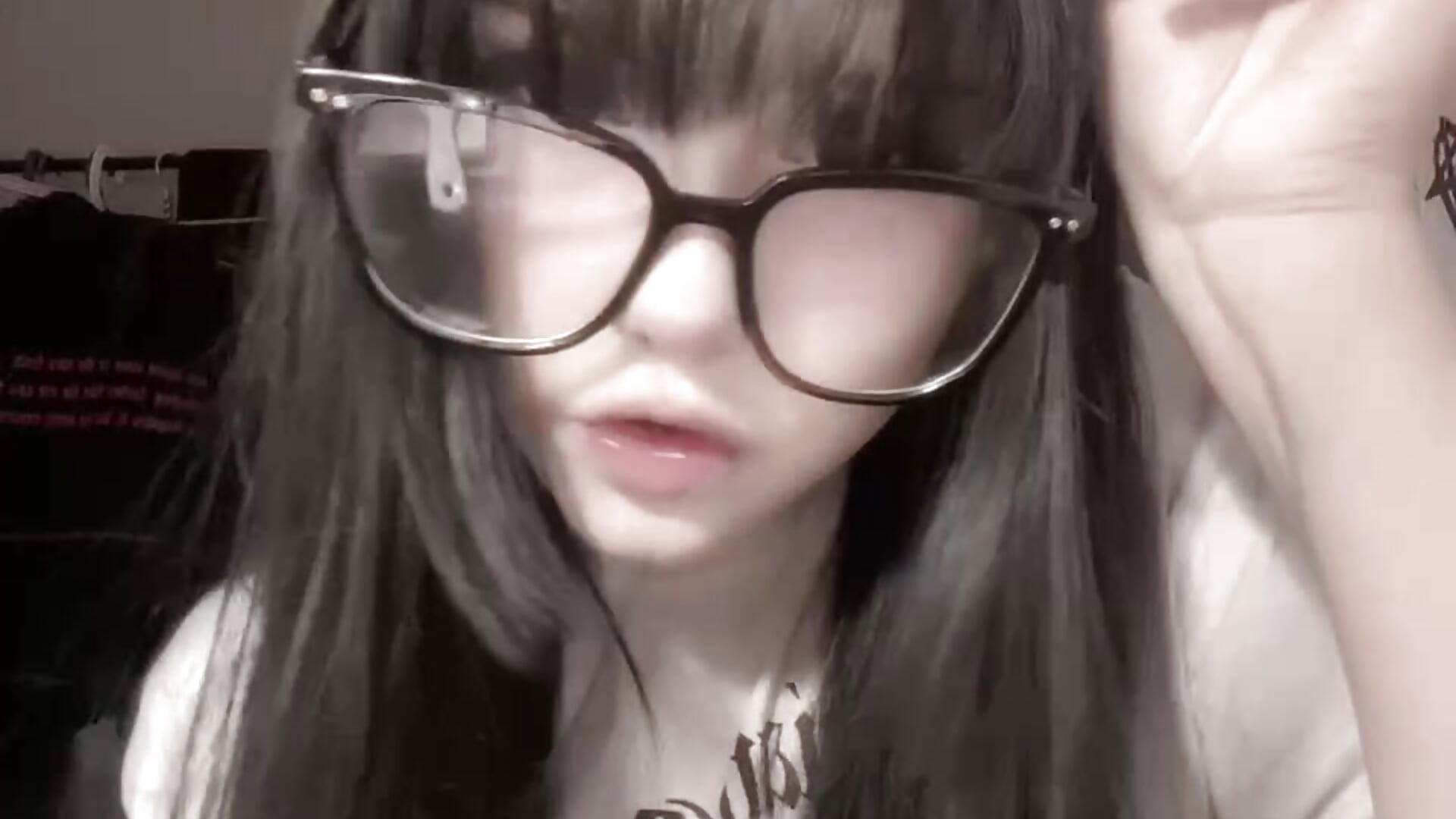 Just me >_< - วิดีโอโดย MelaineCore โมเดลแคม