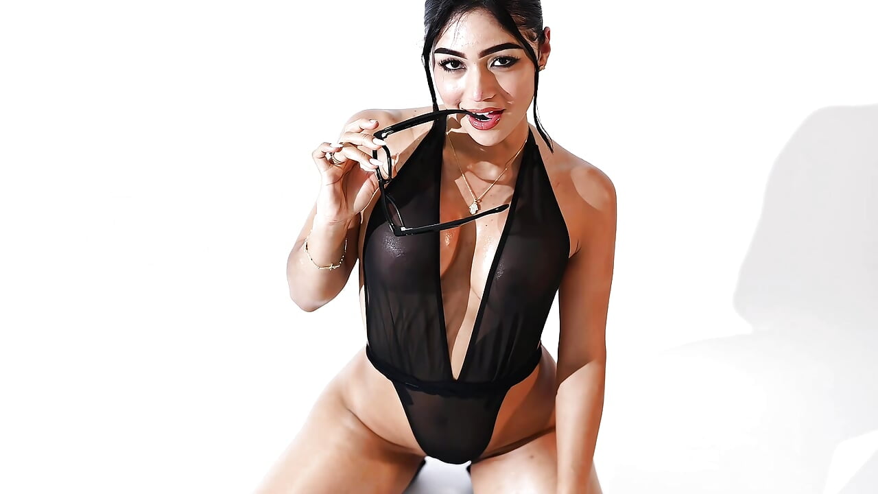sensualidad!! - video di MiaRosse7 modella di cam