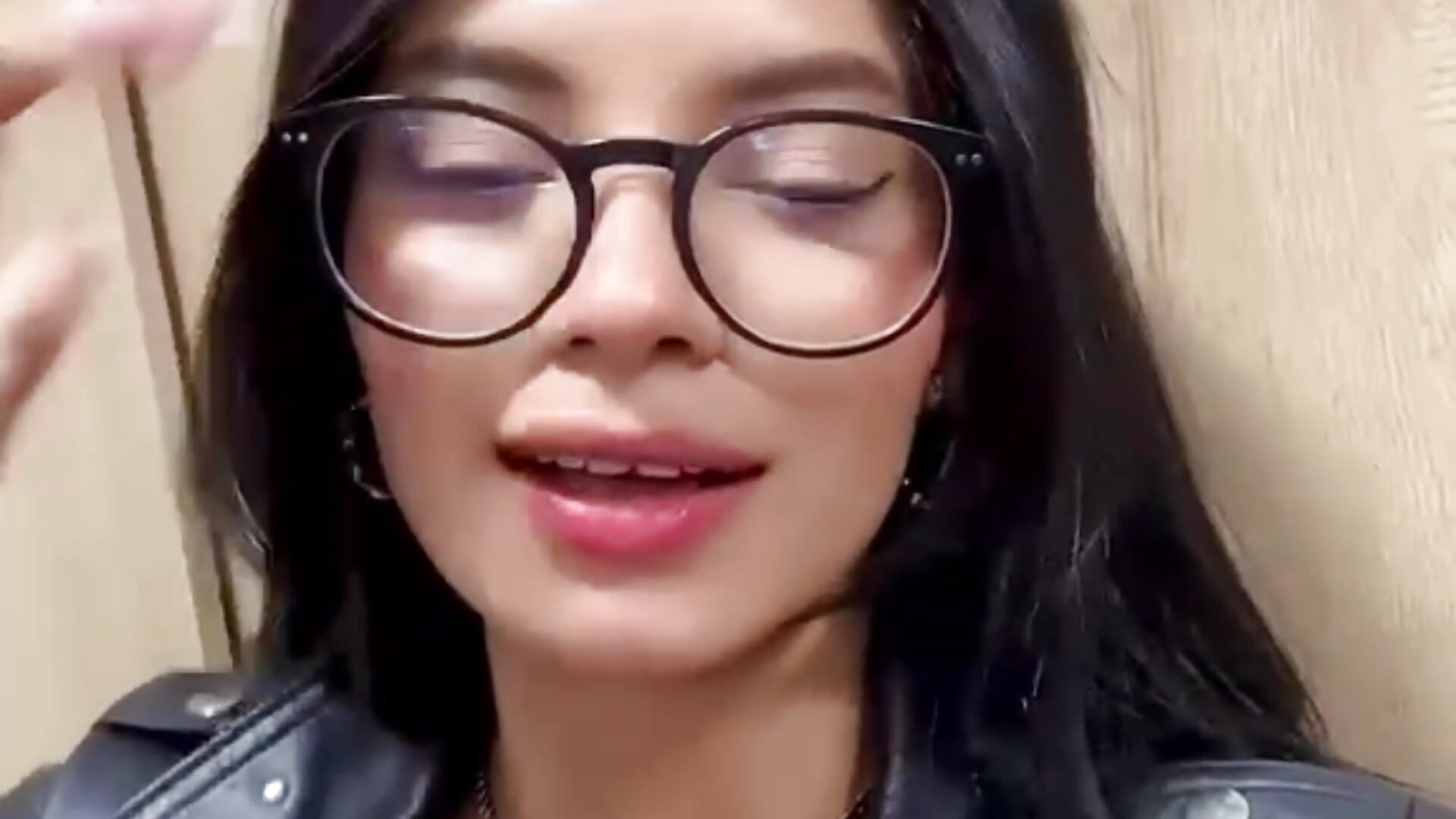 isabel - video by isabel_space cam model