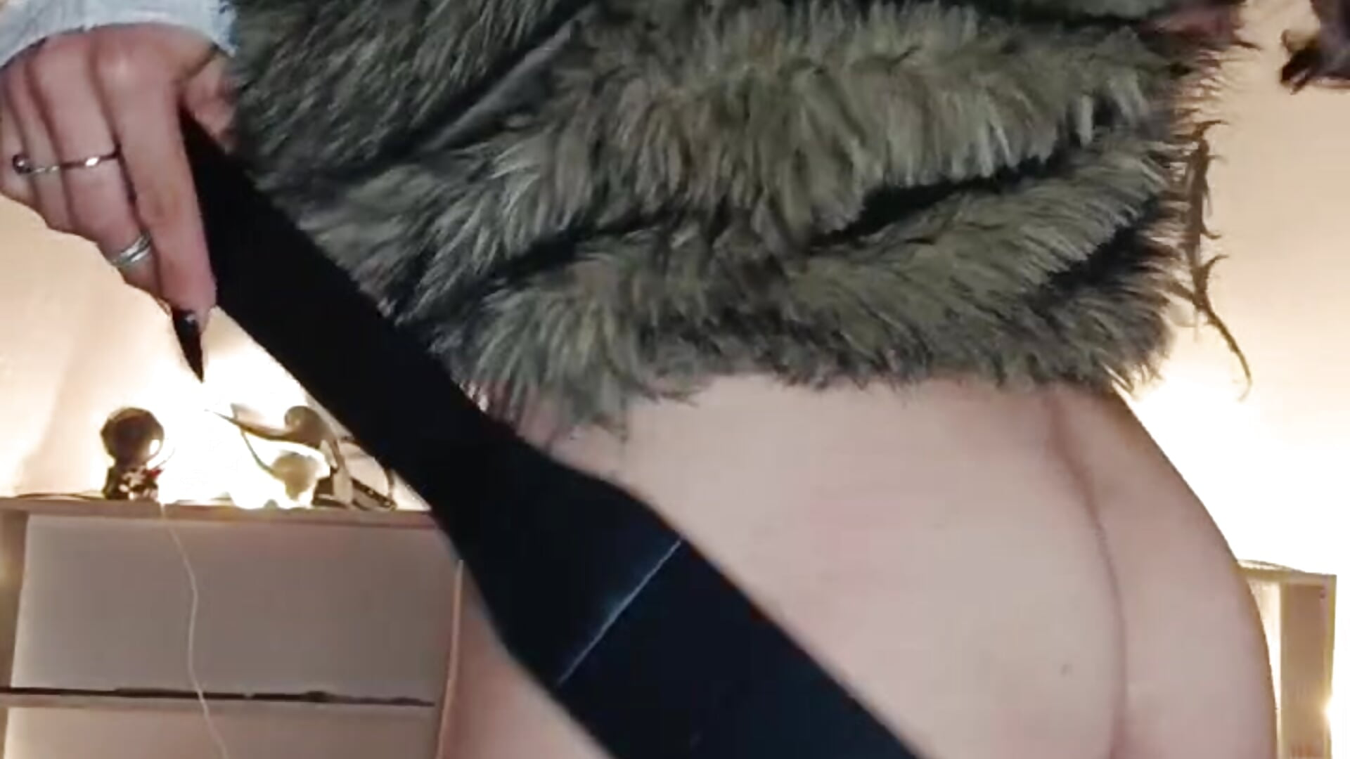 u want give me a punishment too?...😈 - video by Nyx_Lamort cam model