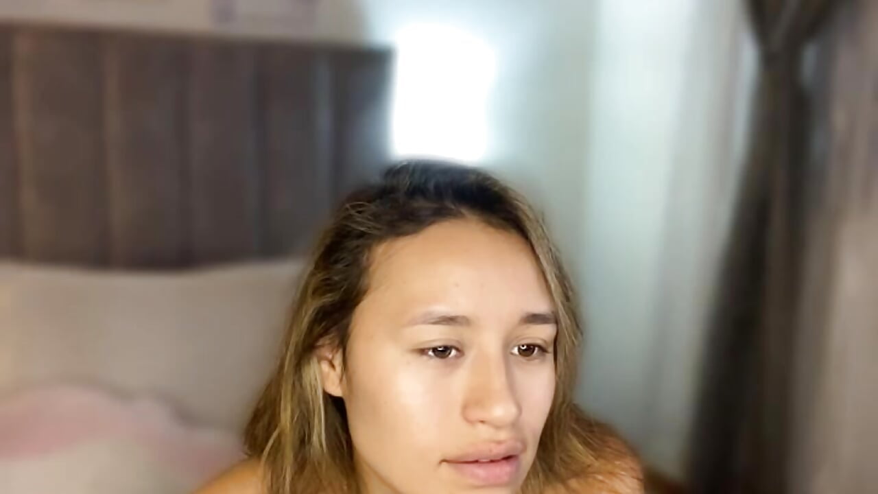 a delicious twerk after a refreshing shower