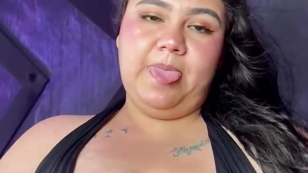 Those lips are tempting. - video by talia_florez_ cam model